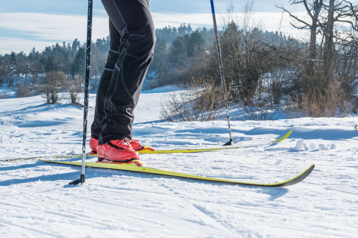 How To Size Cross-Country Skis